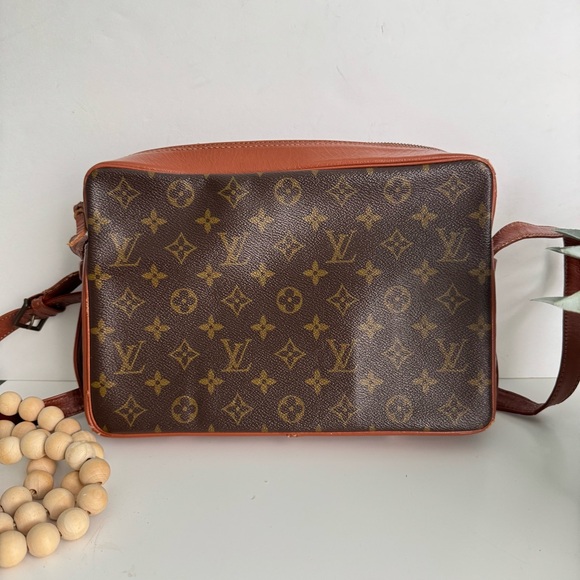 ✅AUTHENTIC✅LOUIS VUITTON LARGE SAC BANDOLIERR CROSSBODY BAG - Picture 3 of 13